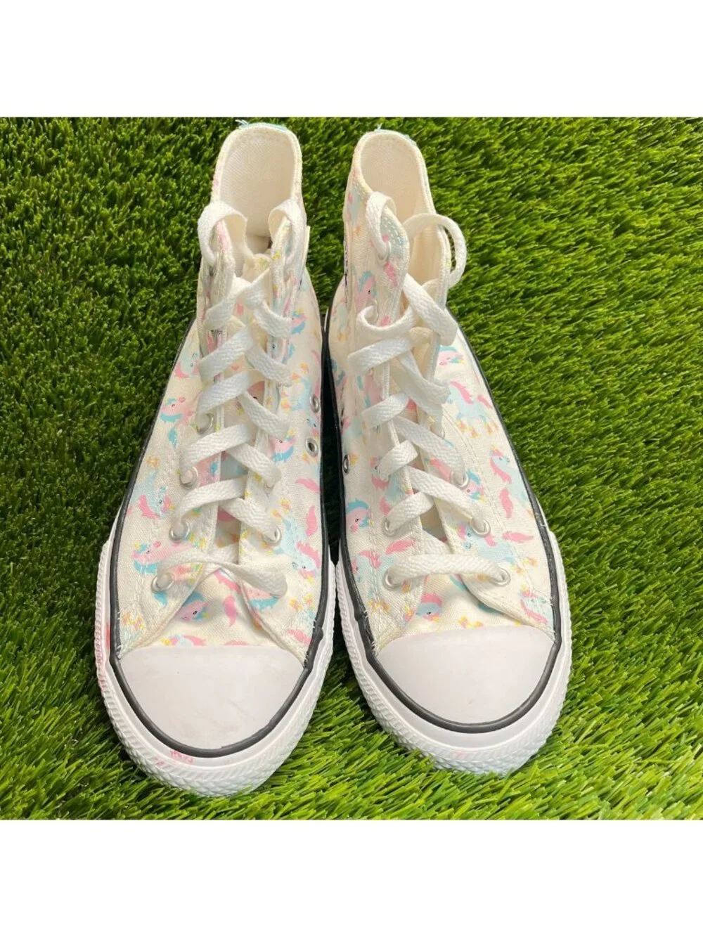 Converse Chuck Taylor All Star High Girls Size 6Y White Athletic Shoes Sneakers